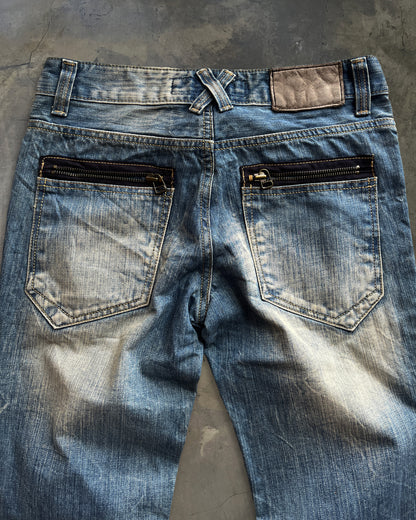 LAGUST DISTRESSED WASH DENIM ★★★