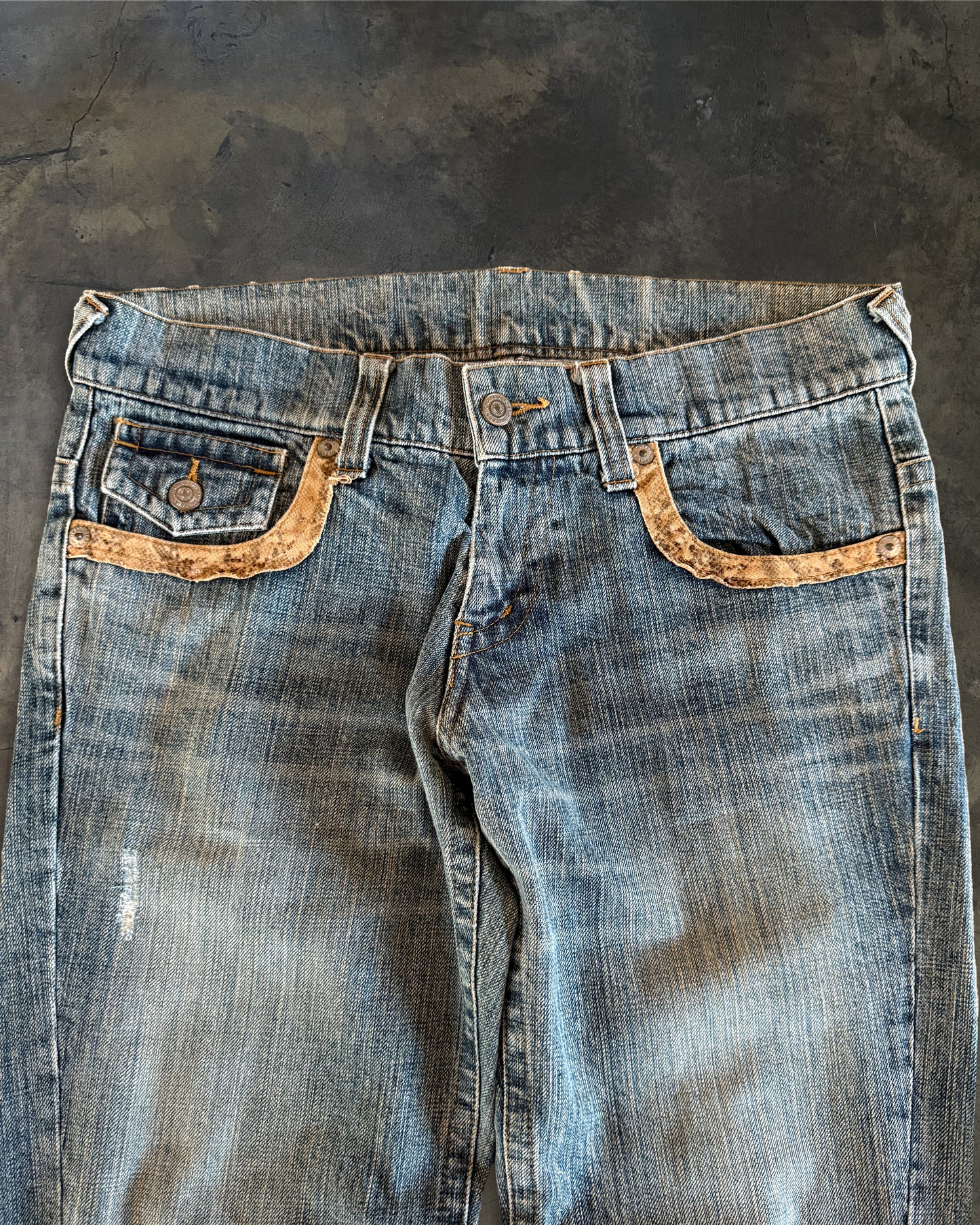 TORNADO MART SNAKE TRIM FLARED DENIM