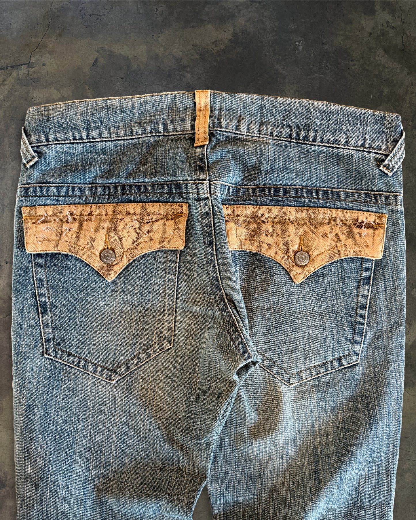 TORNADO MART SNAKE TRIM FLARED DENIM