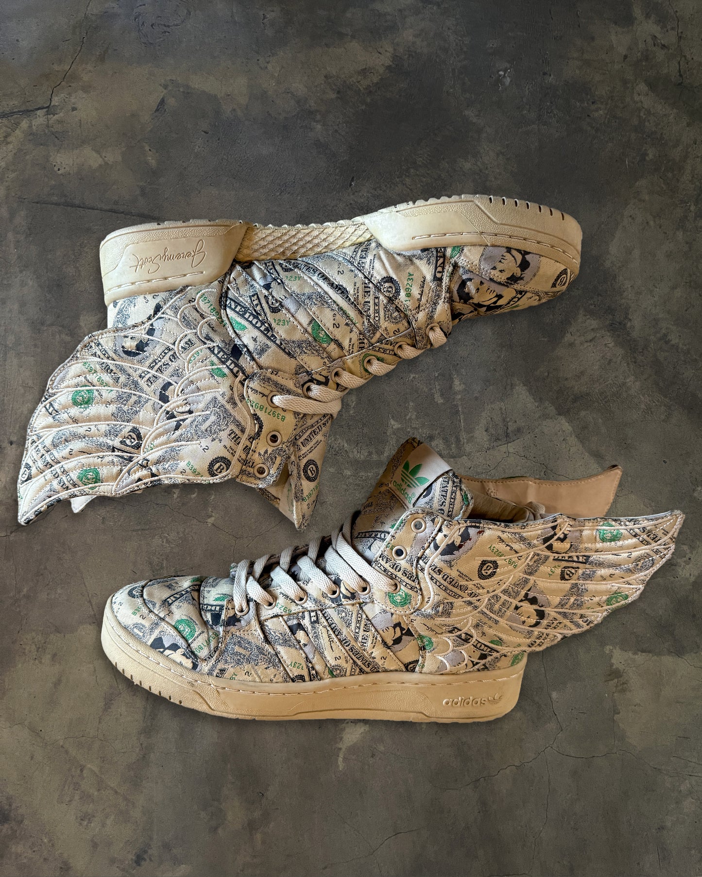 JEREMY SCOTT X ADIDAS FORUM 2.0 MONEY WINGS