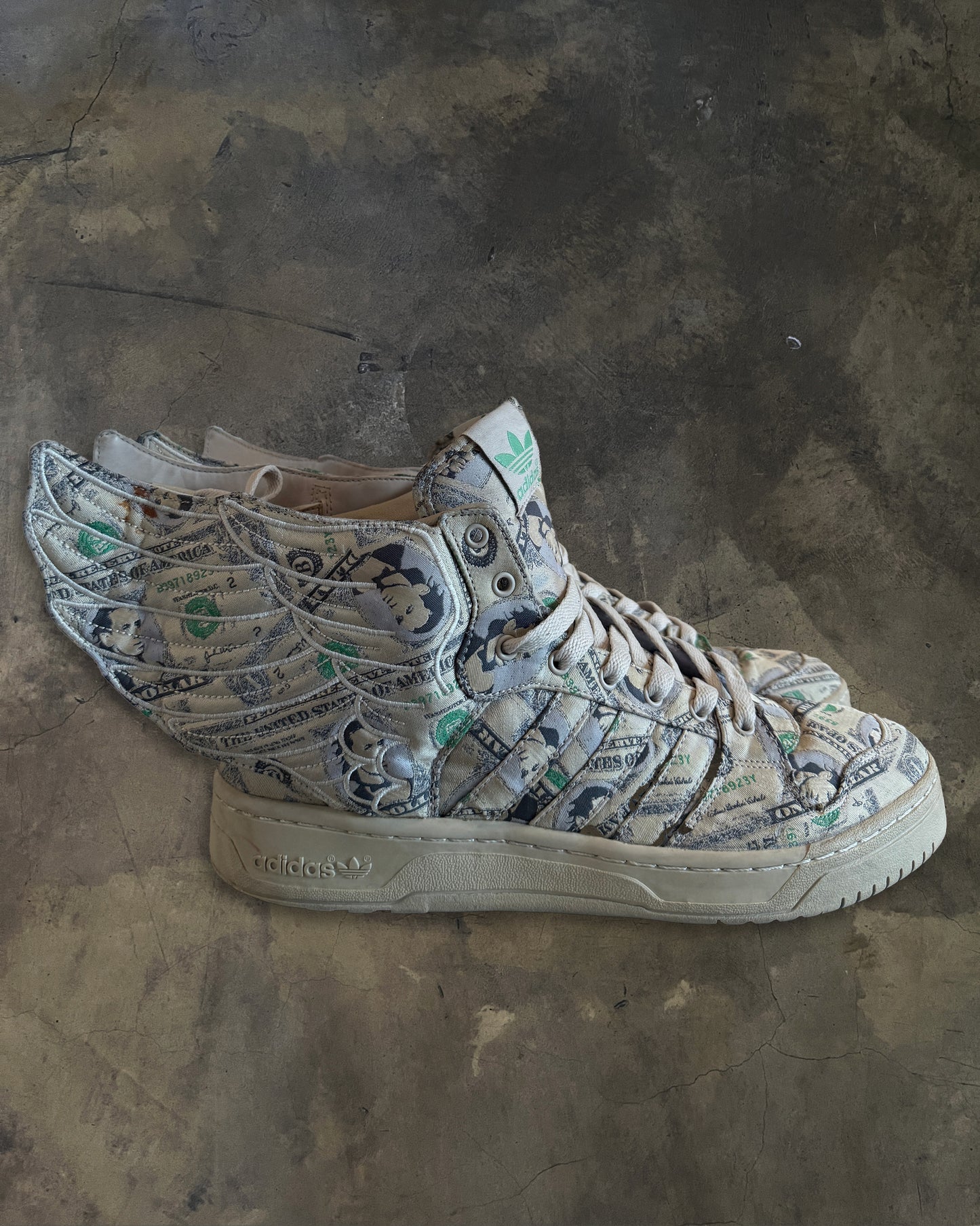 JEREMY SCOTT X ADIDAS FORUM 2.0 MONEY WINGS