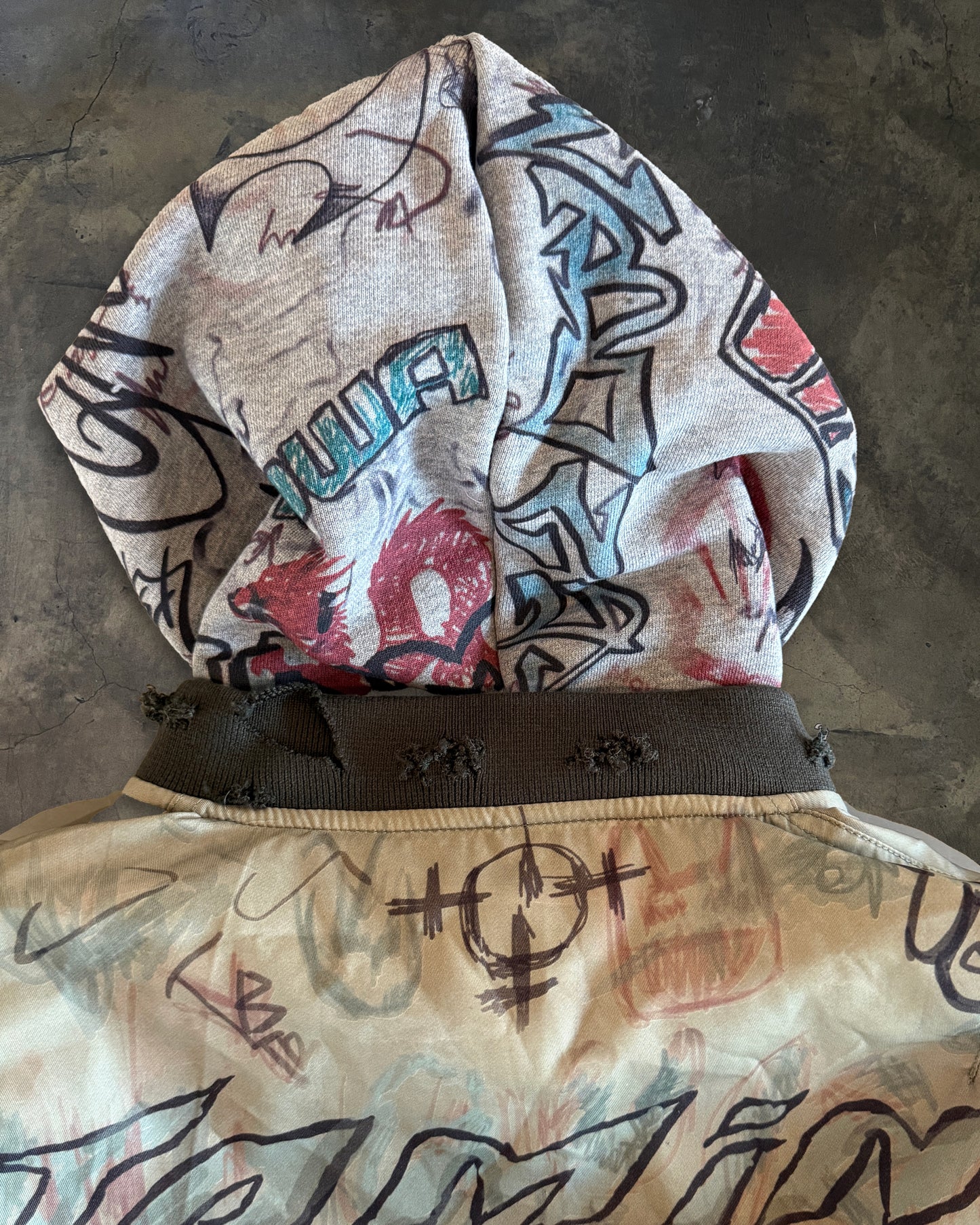 MOWALOLA GRAFFITI REVERSIBLE BOMBER L