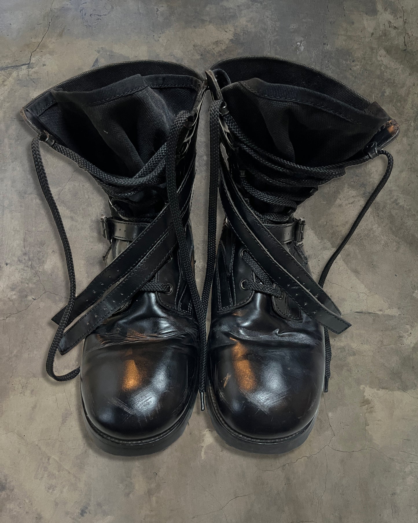 NUMBER NINE SS2006 "WELCOME TO THE SHADOW" COMBAT BOOTS