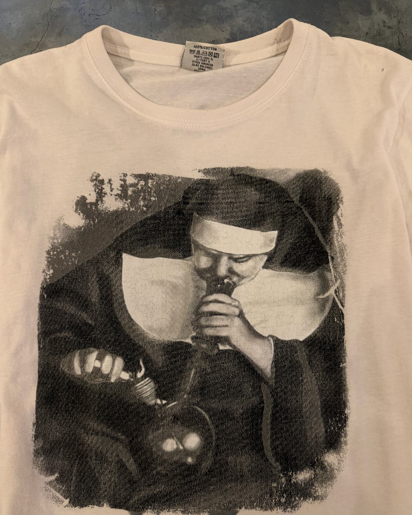 VINTAGE NUN SMOKING PACK TEE