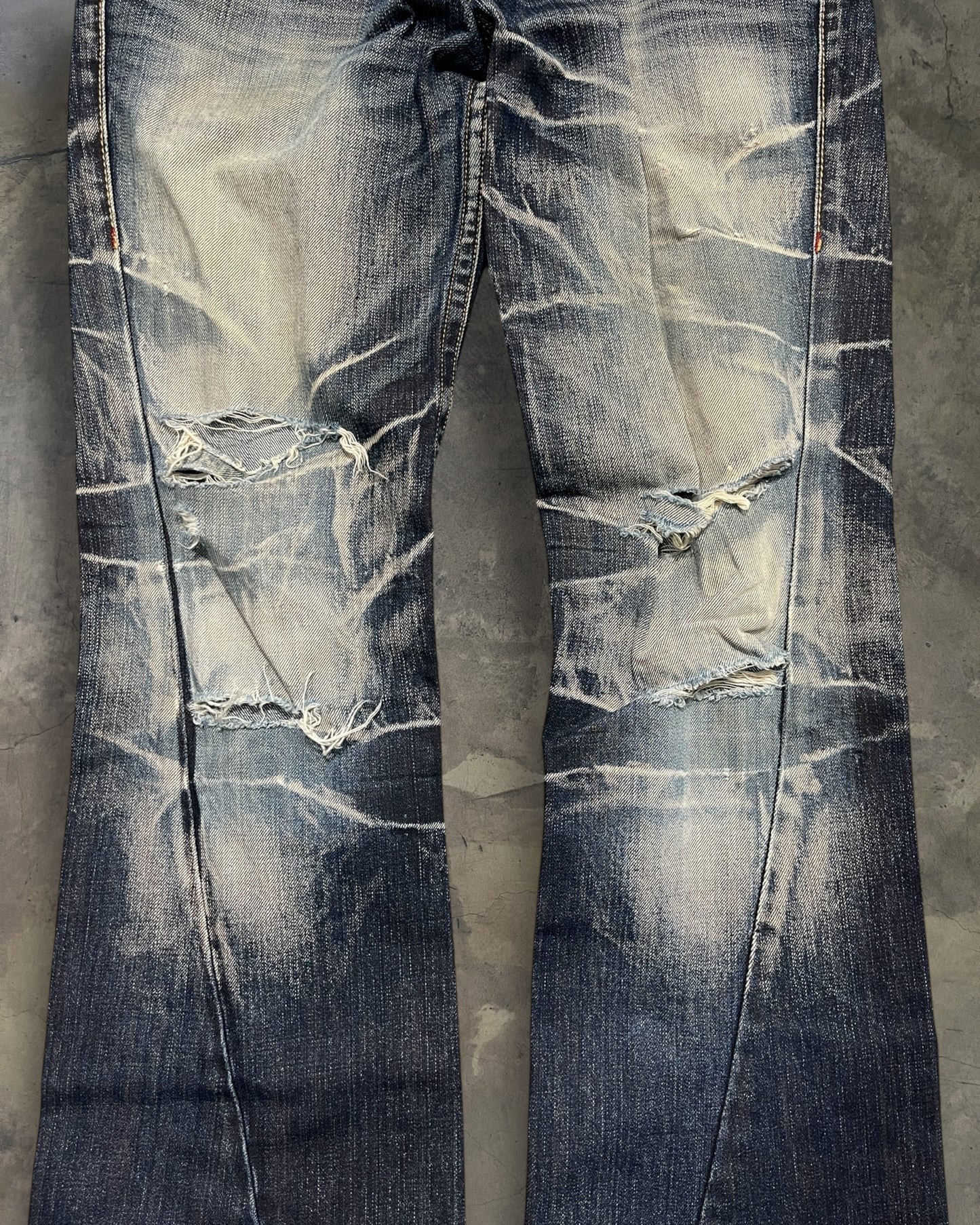 TORNADO MART WASHED WHISKER DENIM