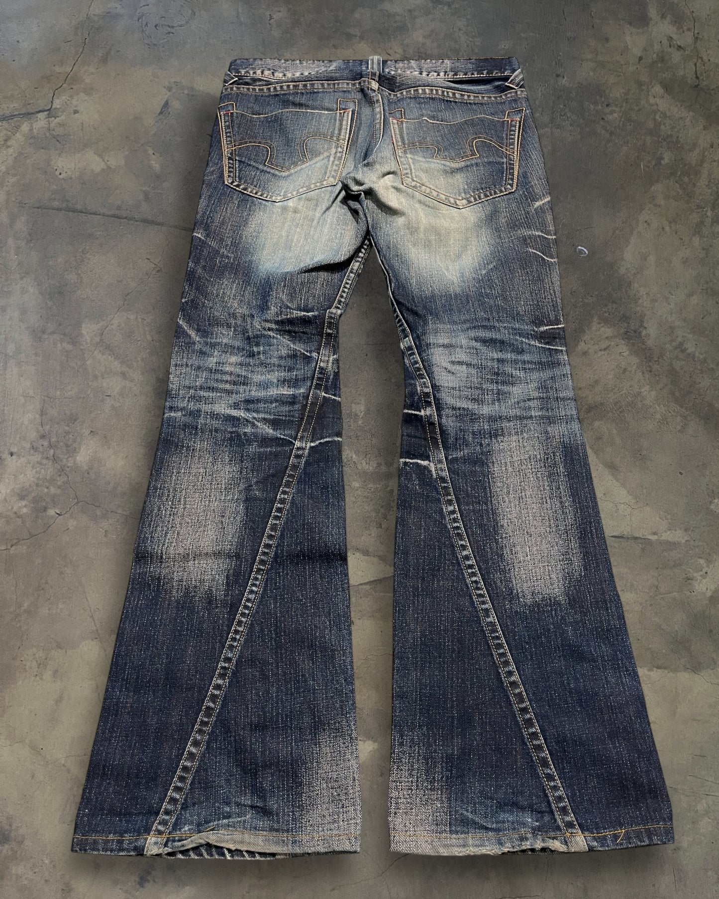 TORNADO MART WASHED WHISKER DENIM