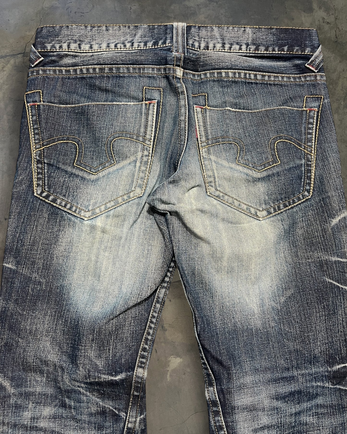 TORNADO MART WASHED WHISKER DENIM