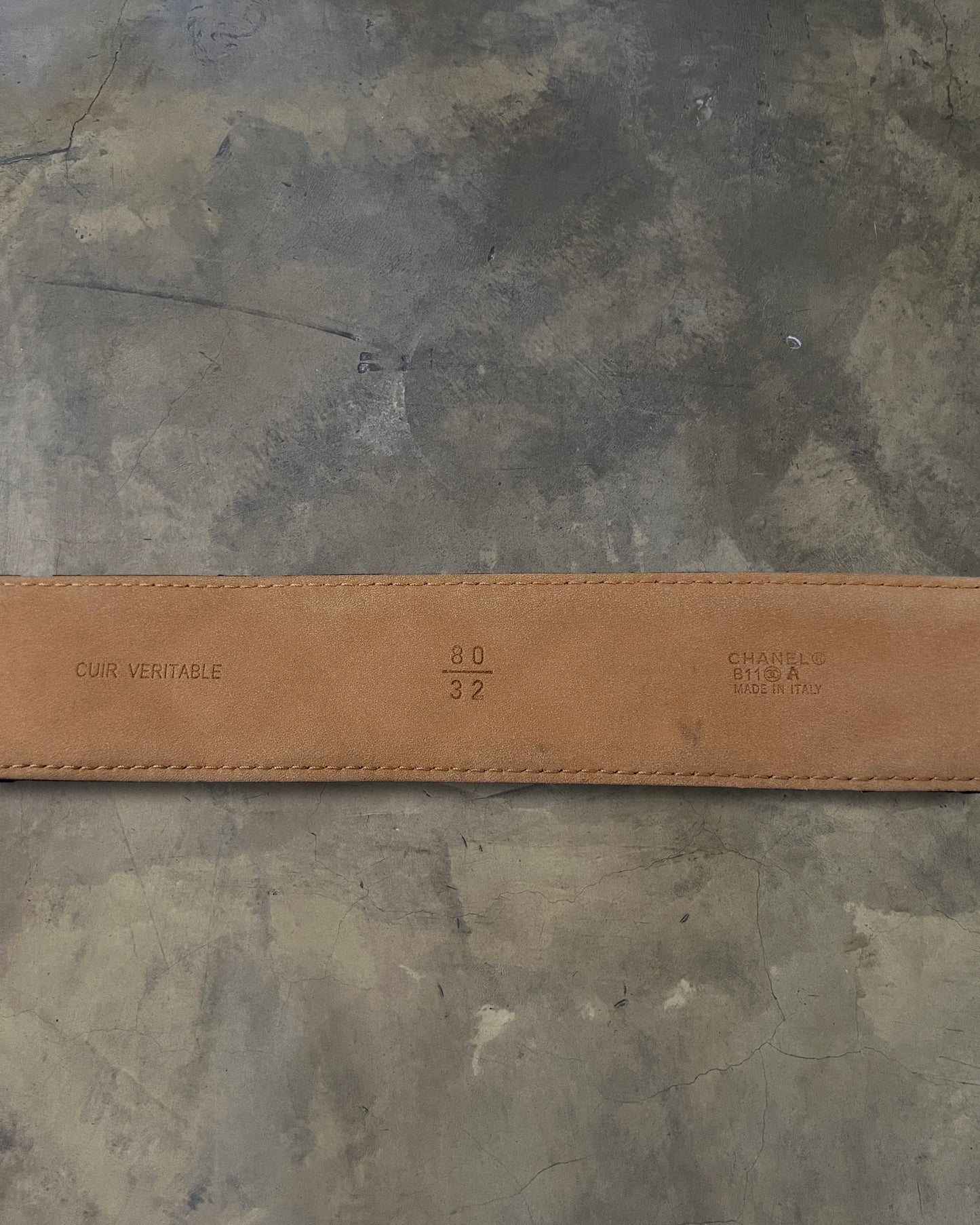 CHANEL BLACK QUILTED CC BELT