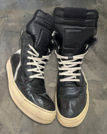 RICK OWENS AW2012 "MOUNTAIN" HIGH TONGUE GEOBASKET