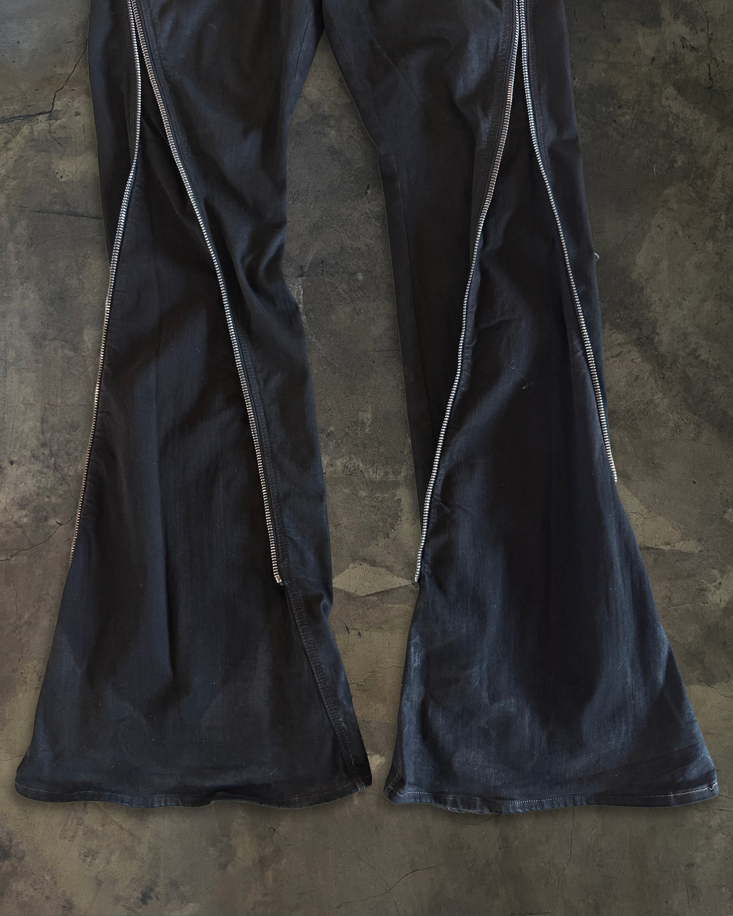 RICK OWENS DRKSHDW SS2023 "EDFU" BOLAN BANANA CUT