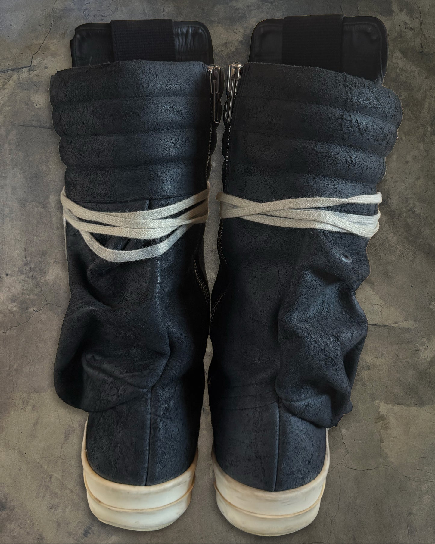 RICK OWENS SS2015 " SPINX" BLISTERED LEATHER CARGOBASKET