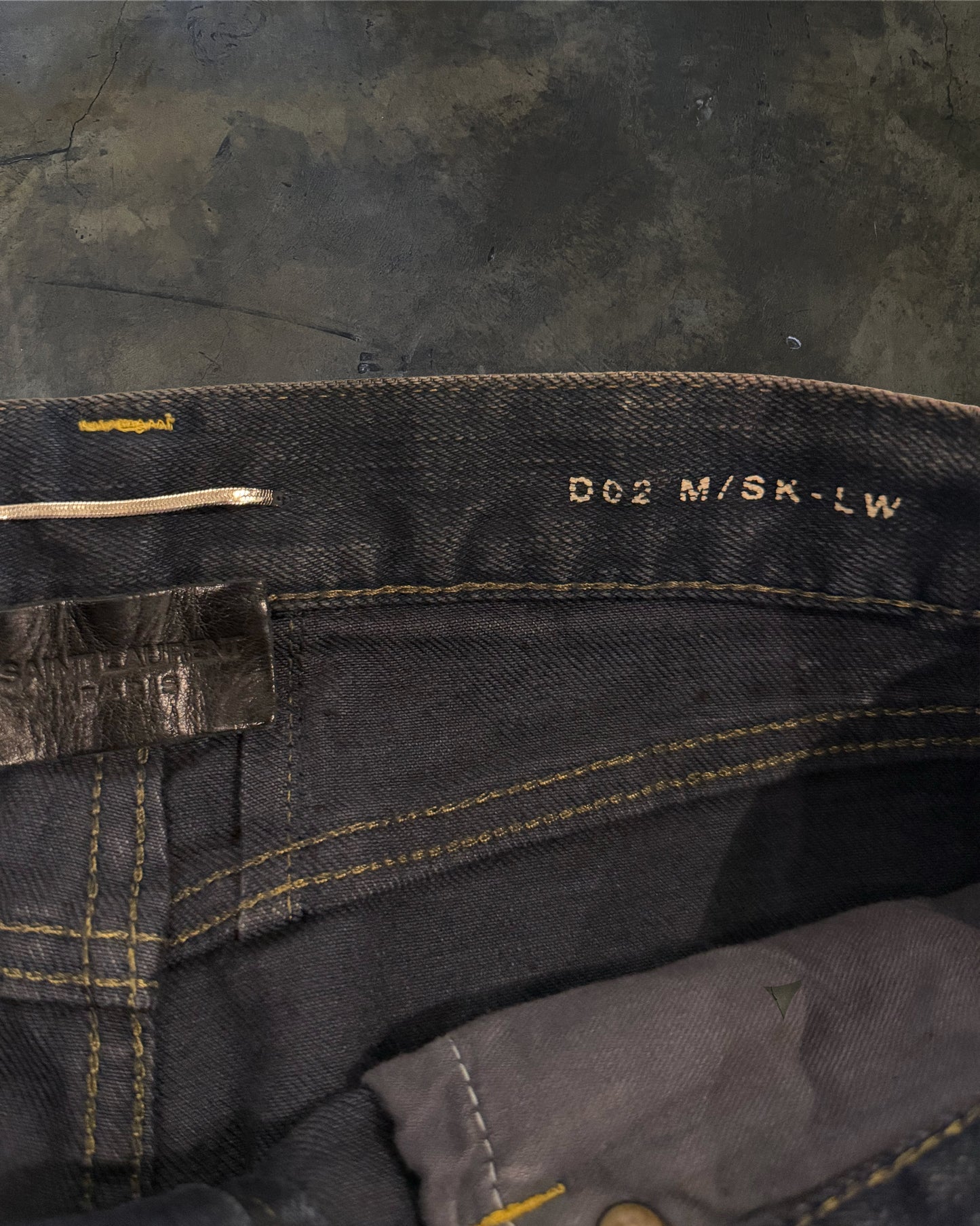 SAINT LAURENT SS2016 OIL STAINED D02