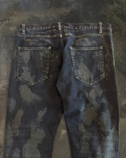 SAINT LAURENT SS2016 OIL STAINED D02