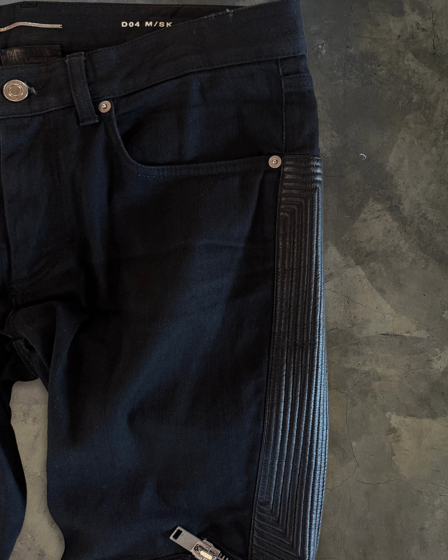 SAINT LAURENT SS2014 D04 LEATHER KNEE EMBELLISHMENTS BIKER DENIM