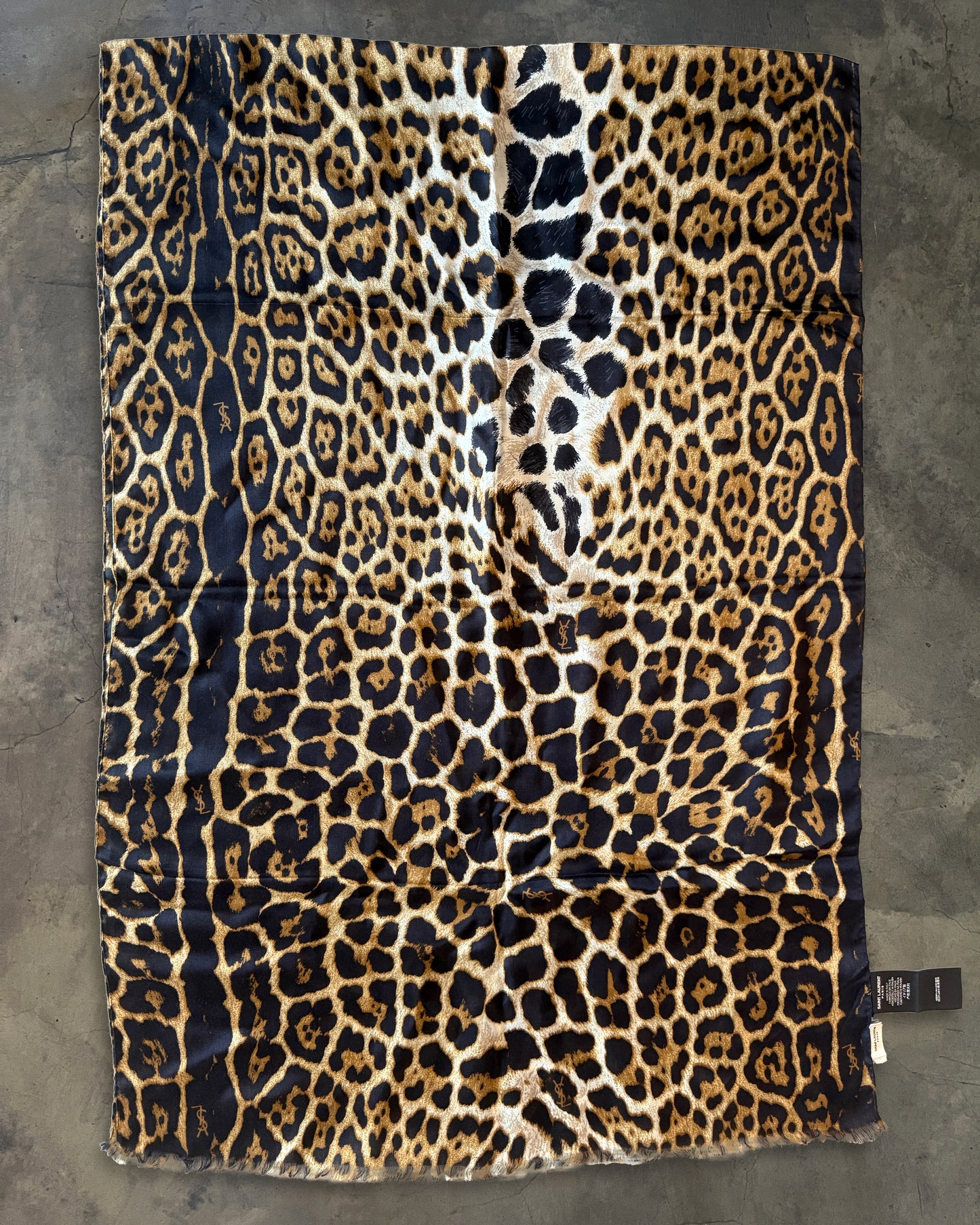 SAINT LAURENT ANIMALIER LEOPARD SCARF