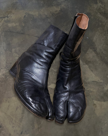 MAISON MARGIELA LEATHER TABI SPLIT TOE BOOTS 42