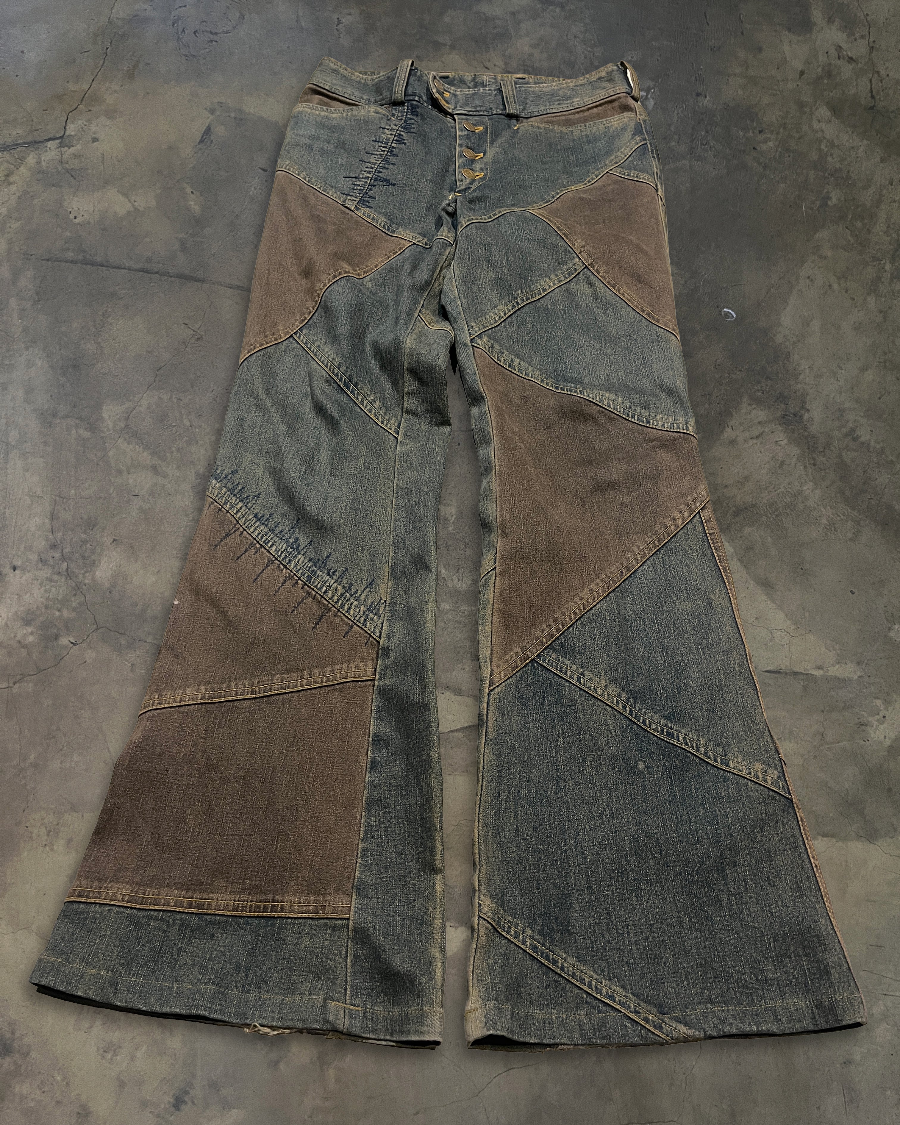TORNADO MART COWBOY PATCHWORK FLARED JEANS – glam archive
