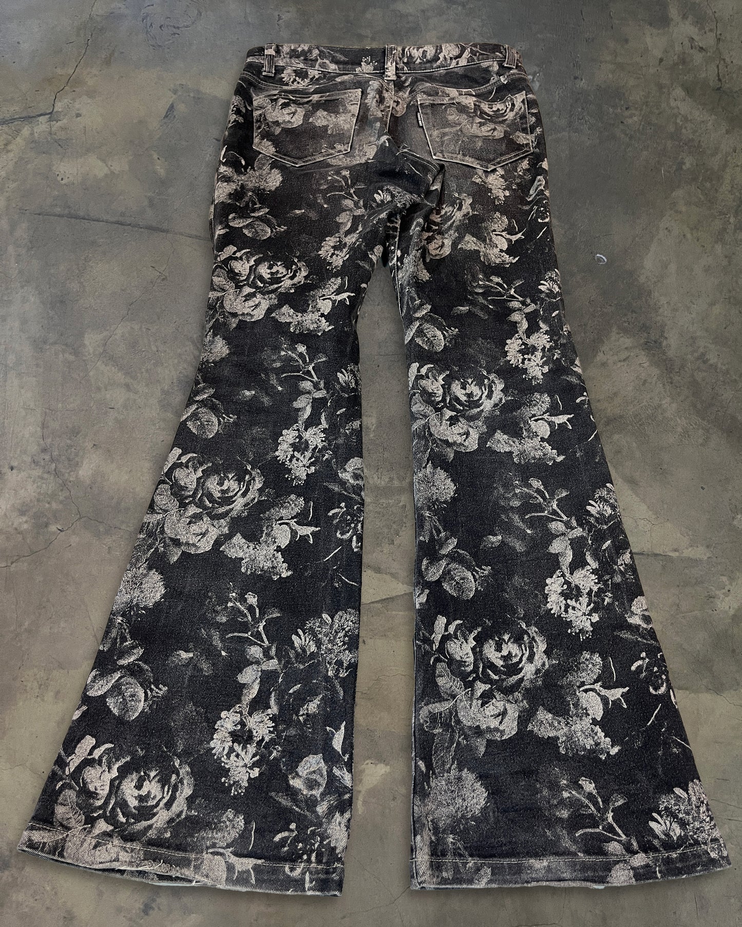 TORNADO MART FLORAL LASER ENGRAVED DENIM