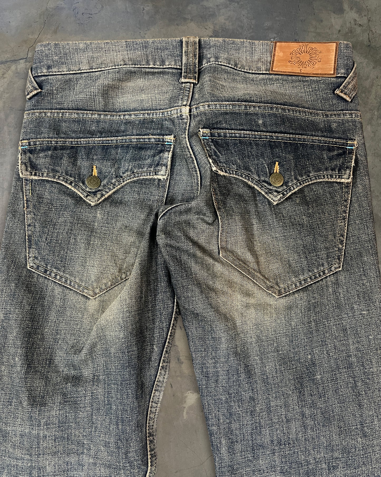 TORNADO MART MUDWASH DENIM