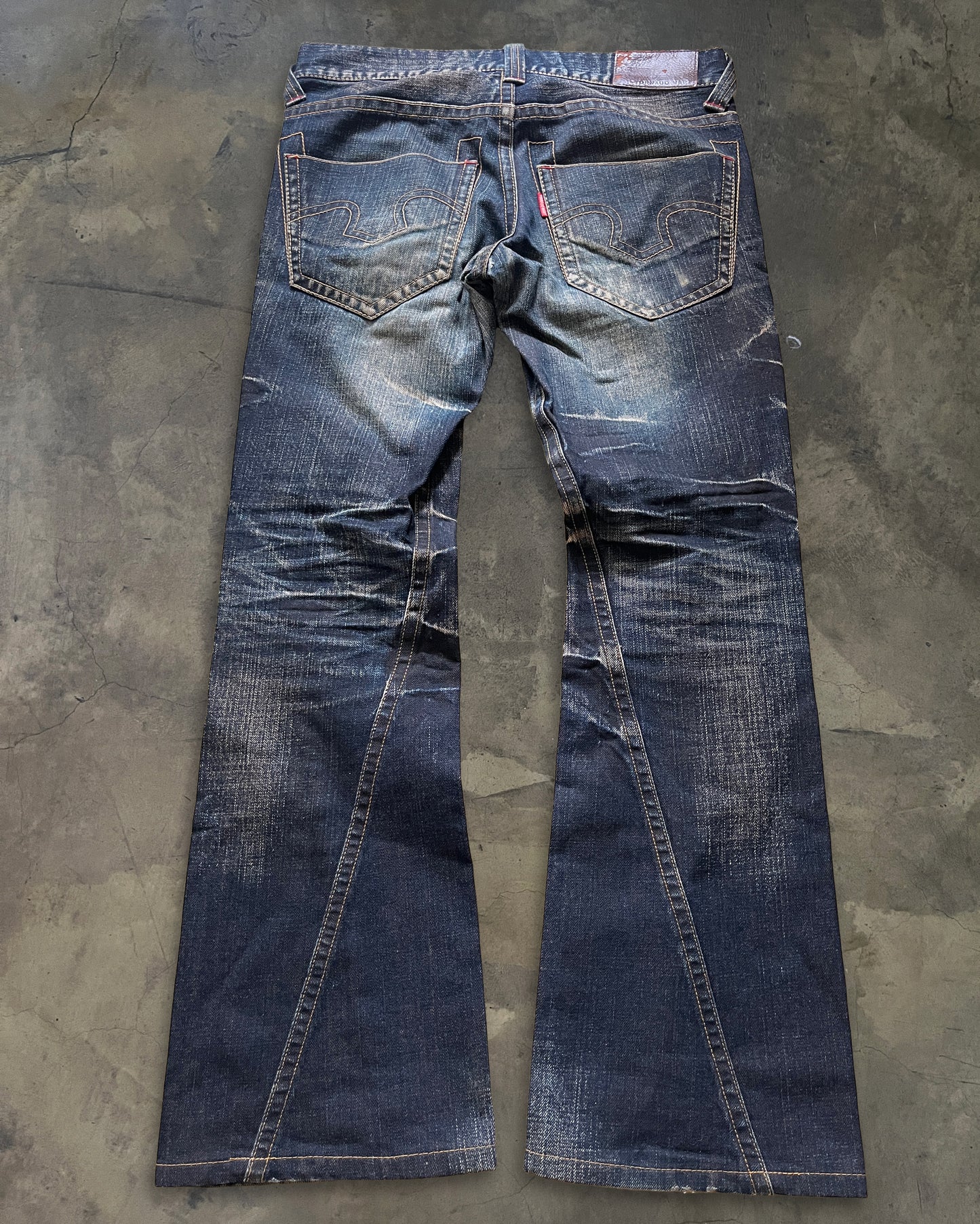 TORNADO MART WASHED WHISKER DENIM