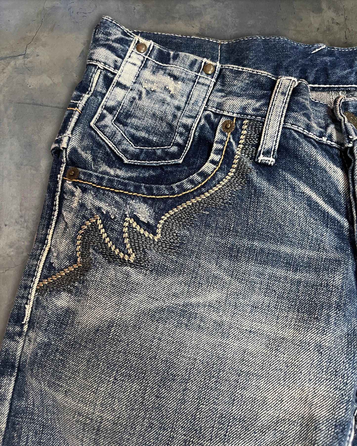 TORNADO MART TRIBAL DENIM