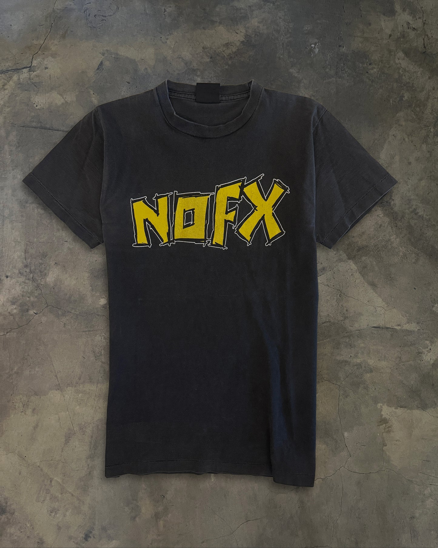 1990's "NO FX" TEE