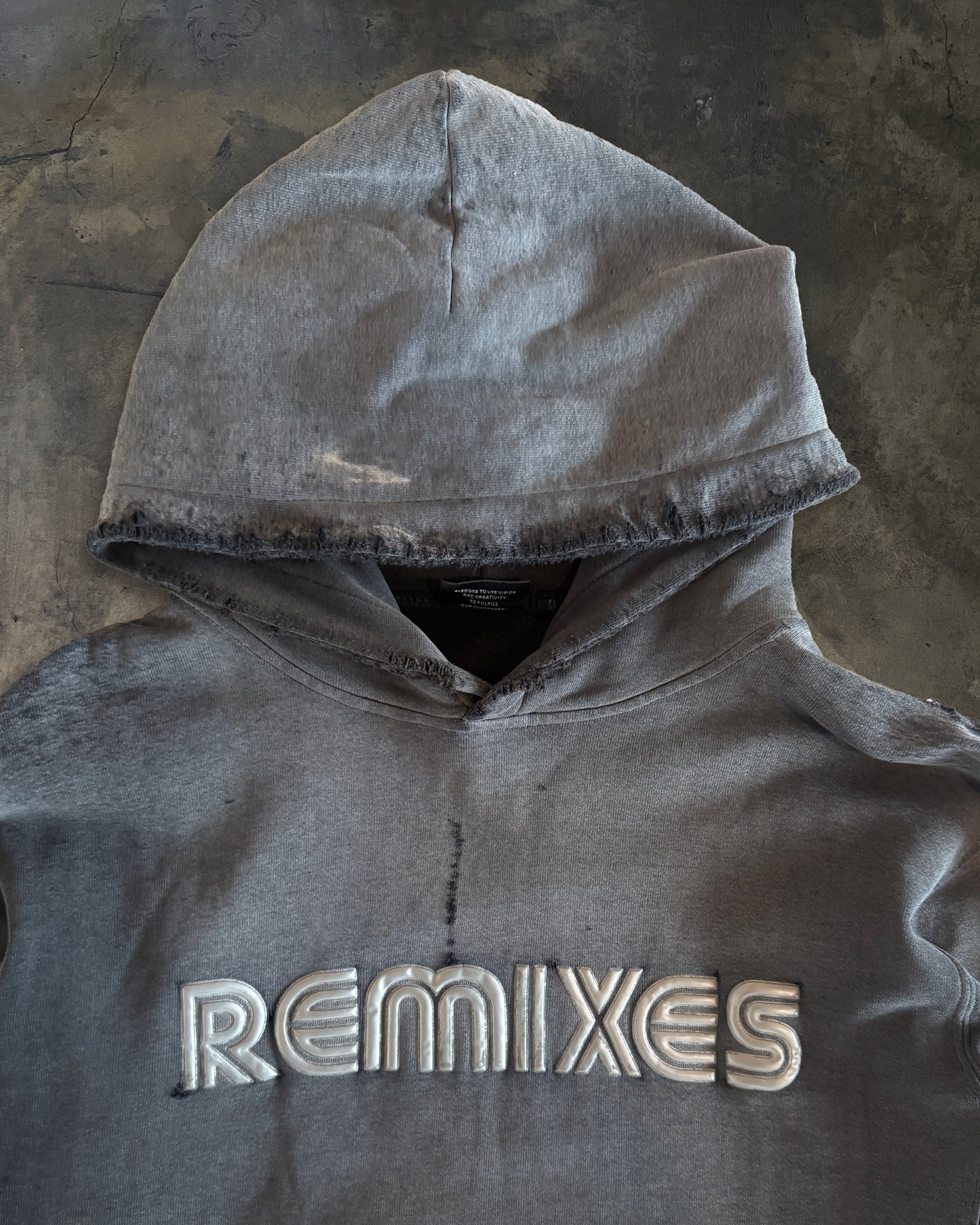 90s SCOMMESSA THRASHED HOODIE