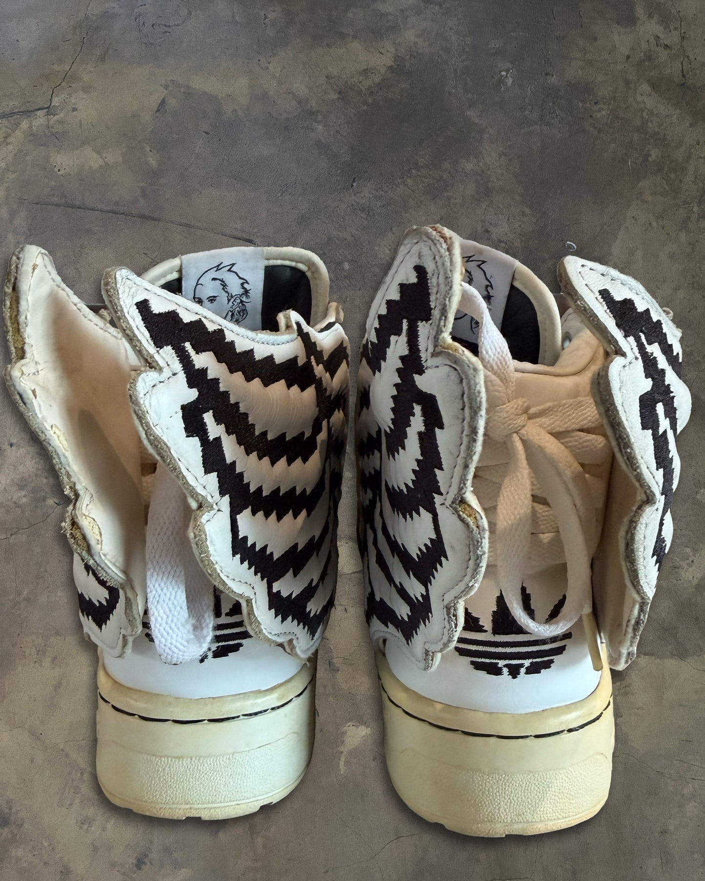 JEREMY SCOTT X ADIDAS PIXEL WINGS 2.0
