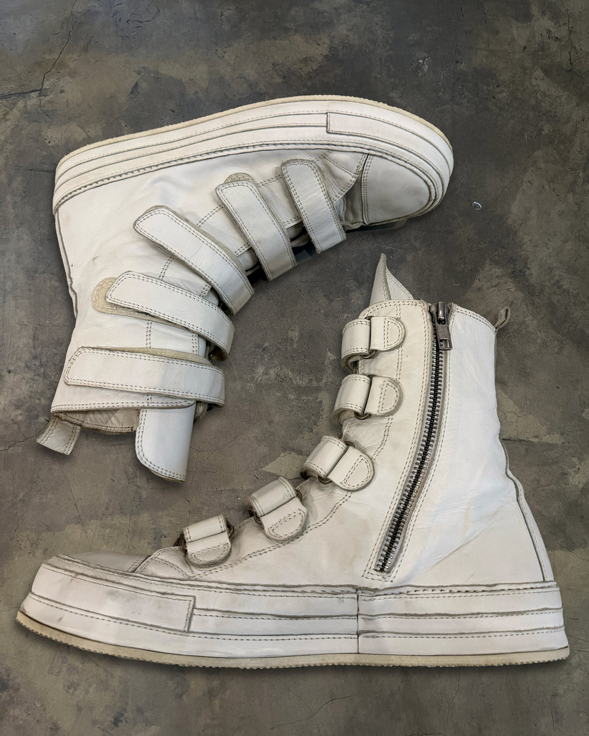 ANN DEMEULEMEESTER VELCRO HI TOP SNEAKERS