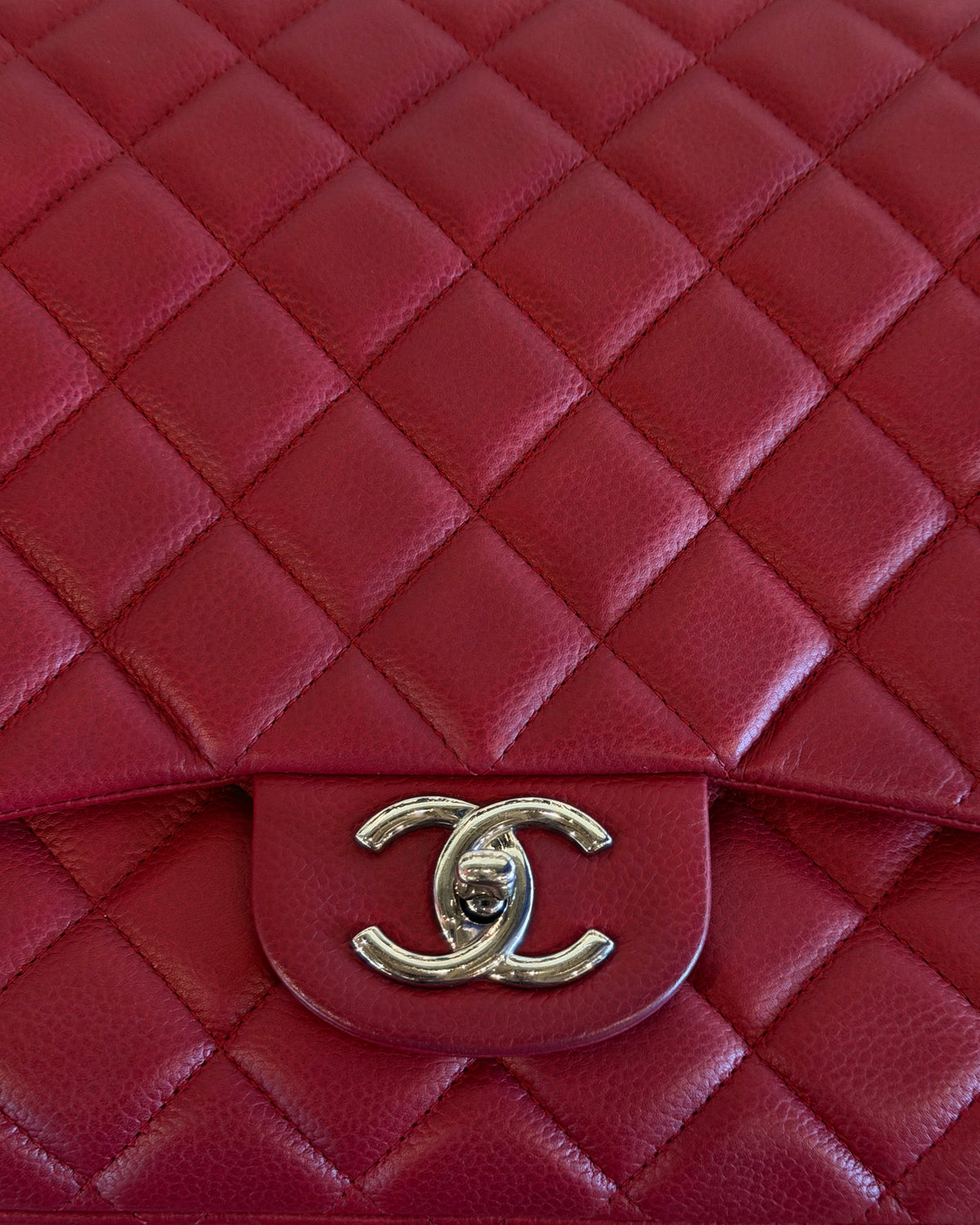 CHANEL 2010 MAROON QUILTED CAVIAR DOUBLE FLAP