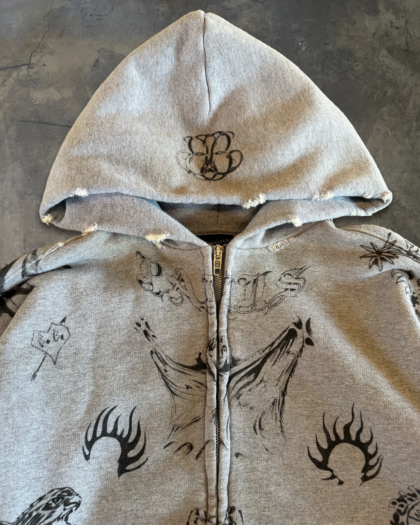 BALENCIAGA SS2024 TATTOO GREY ZIP UP HOODIE