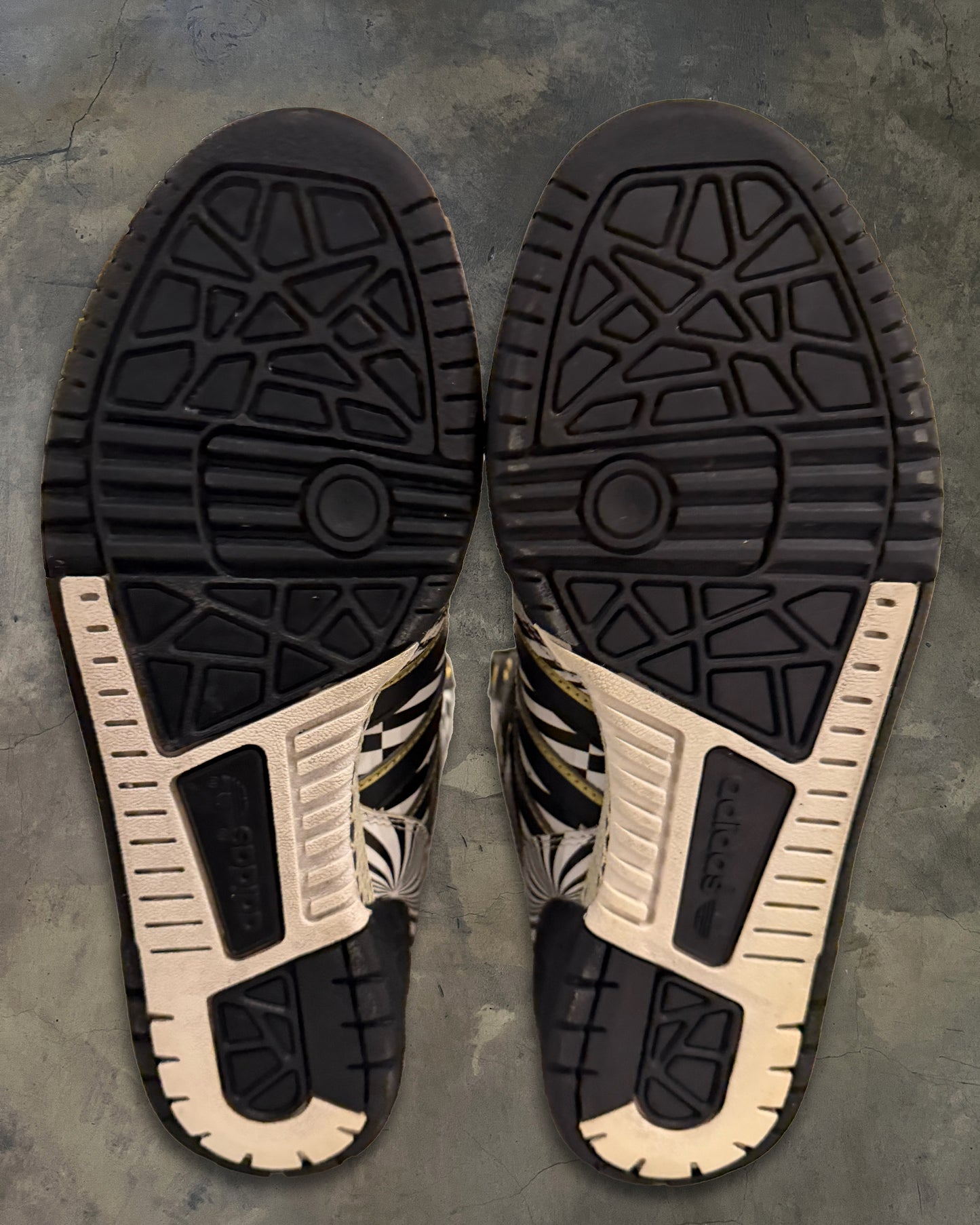 JEREMY SCOTT X ADIDAS WINGS OPART