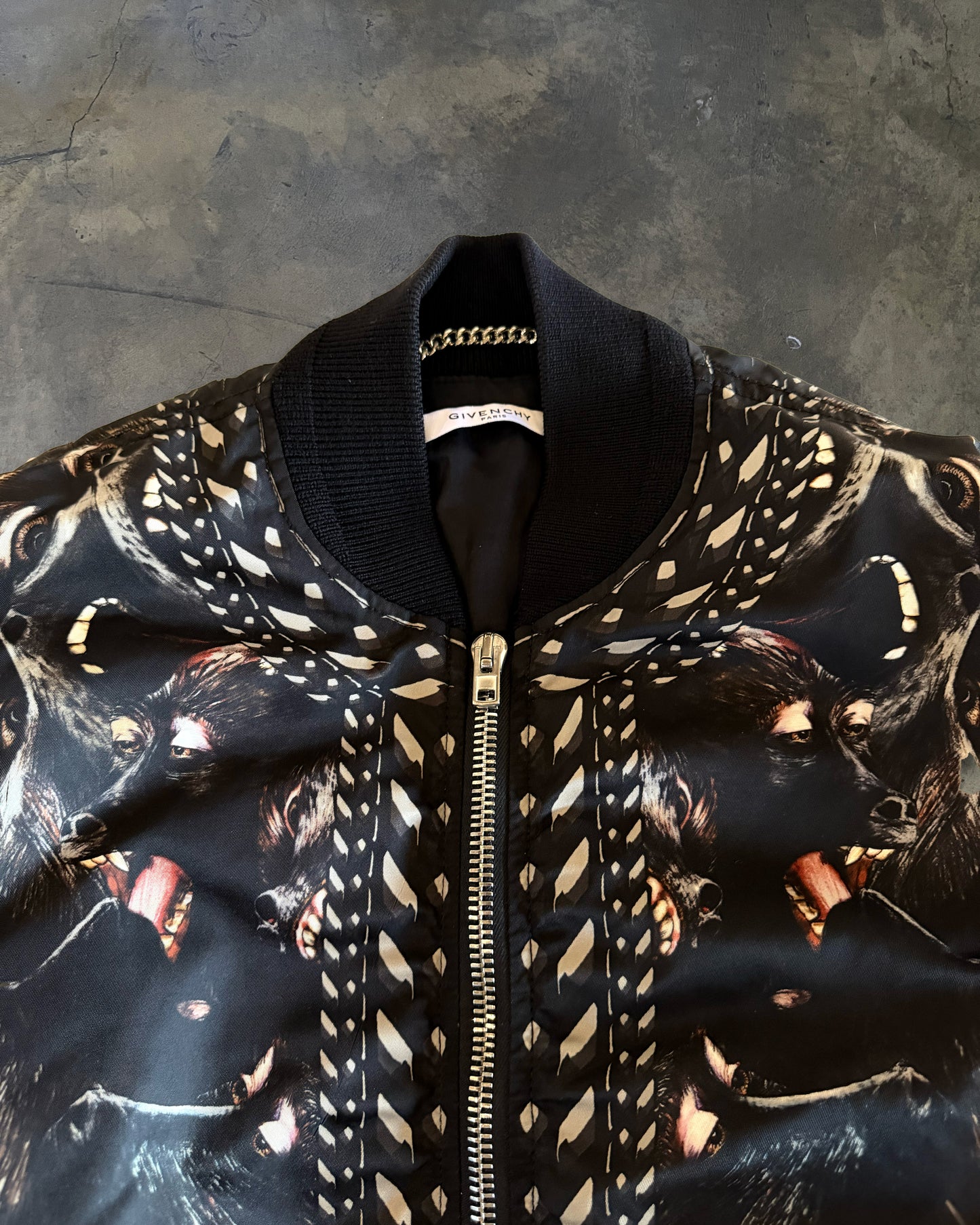 GIVENCHY AW2016 SCREAMING MONKEY BOMBER