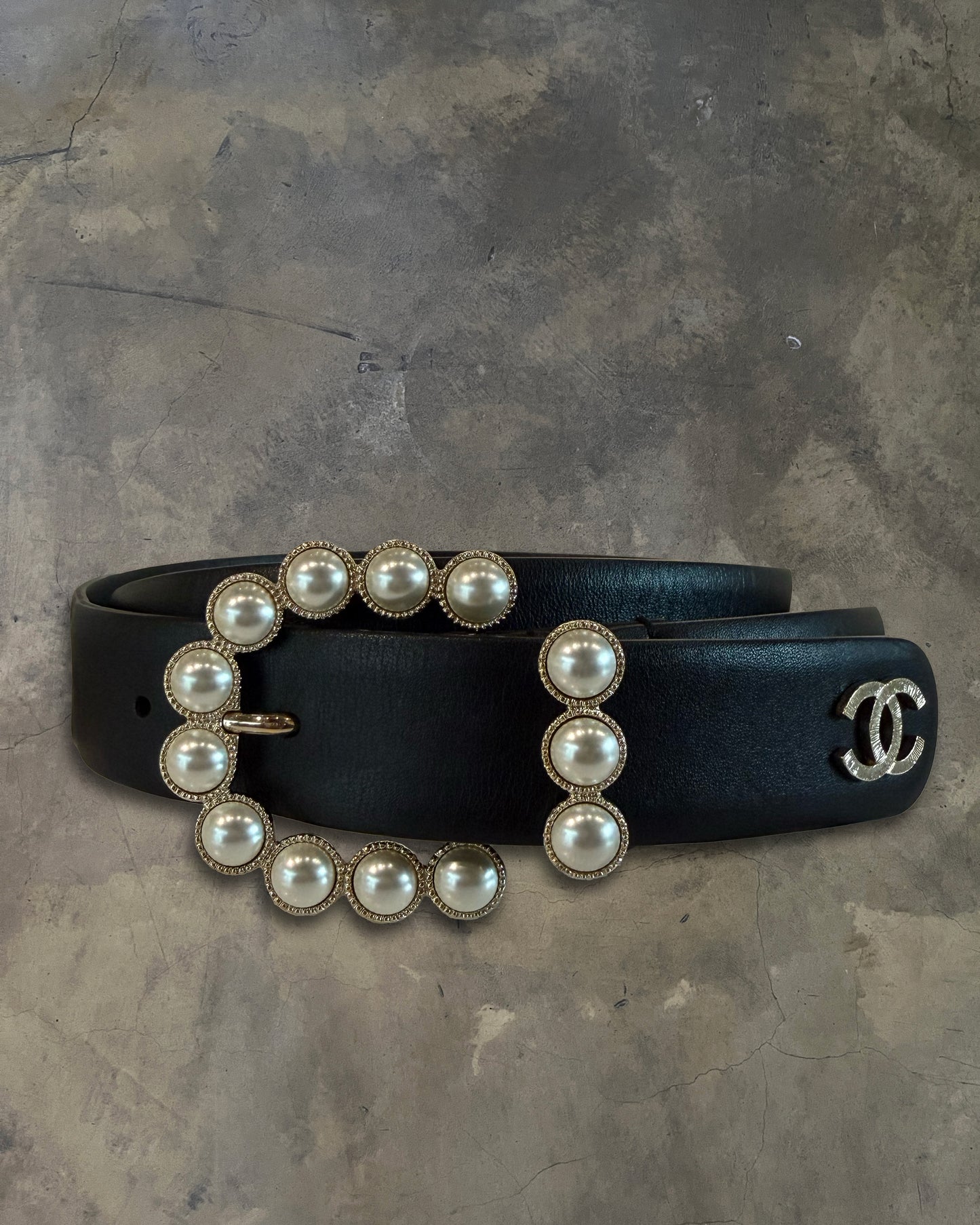 CHANEL CALFSKIN PEARL BUCKLE BELT