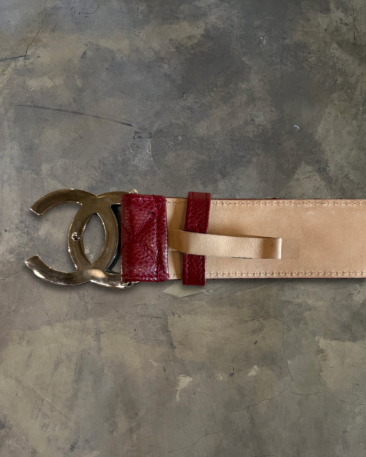 CHANEL 2013 PIG BLOOD QUILTED CC CAVIAR BELT