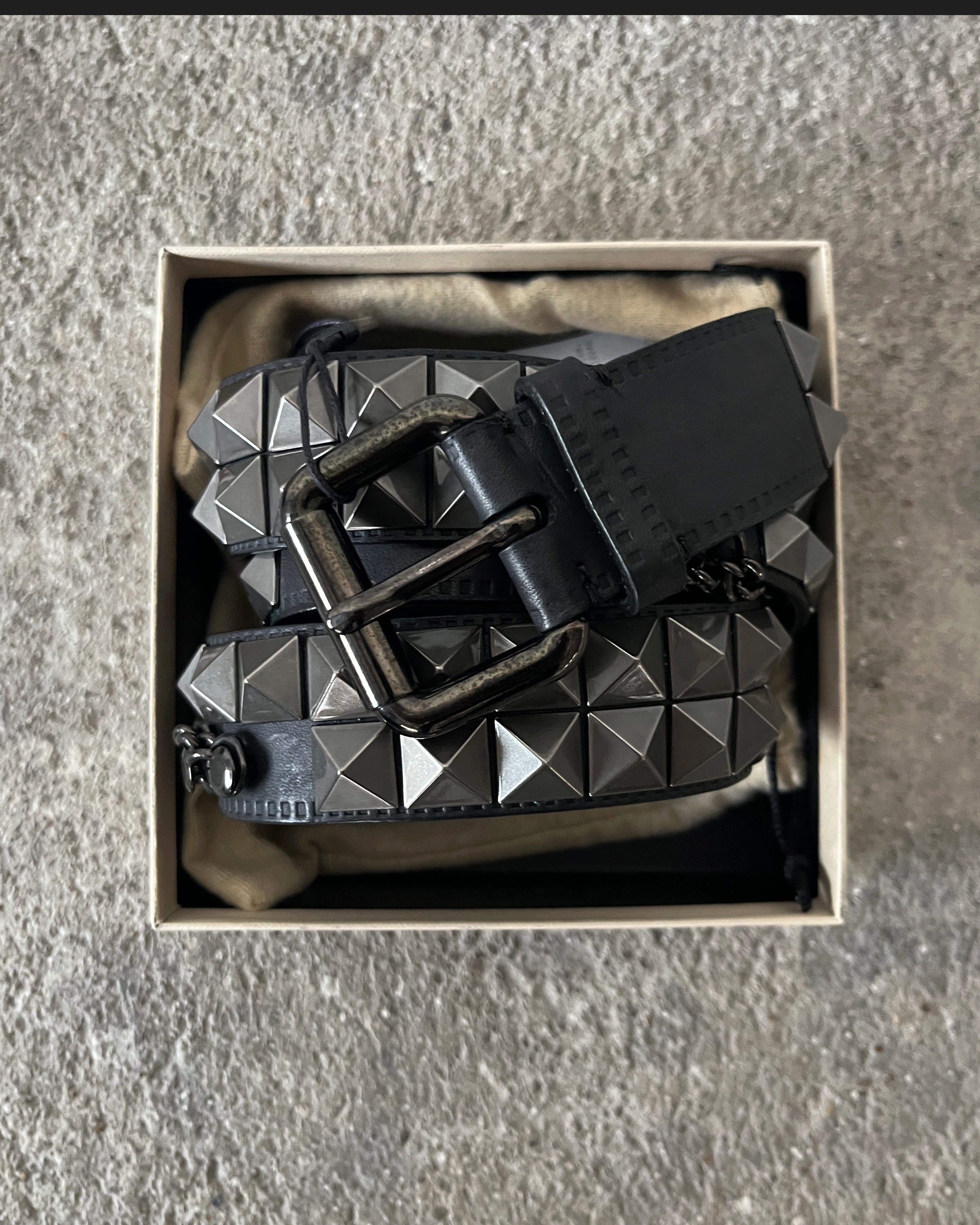 BURBERRY PRORSUM SS2011 STUDDED CHAIN BELT – glam archive