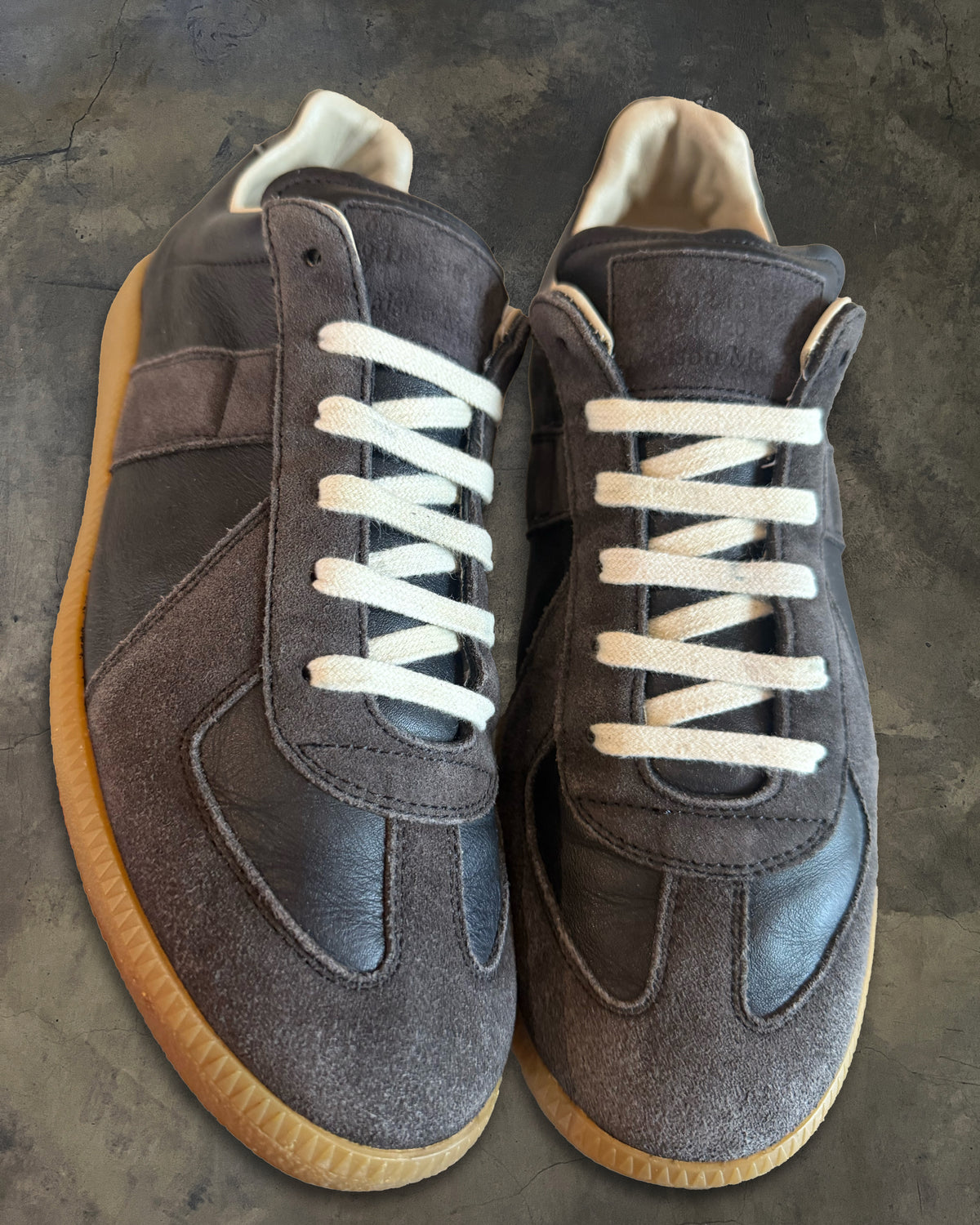 MAISON MARGIELA BLACK GAT 42.5