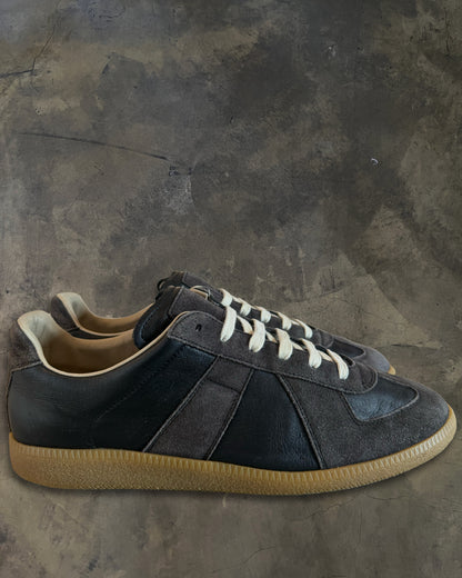 MAISON MARGIELA BLACK GAT 42.5