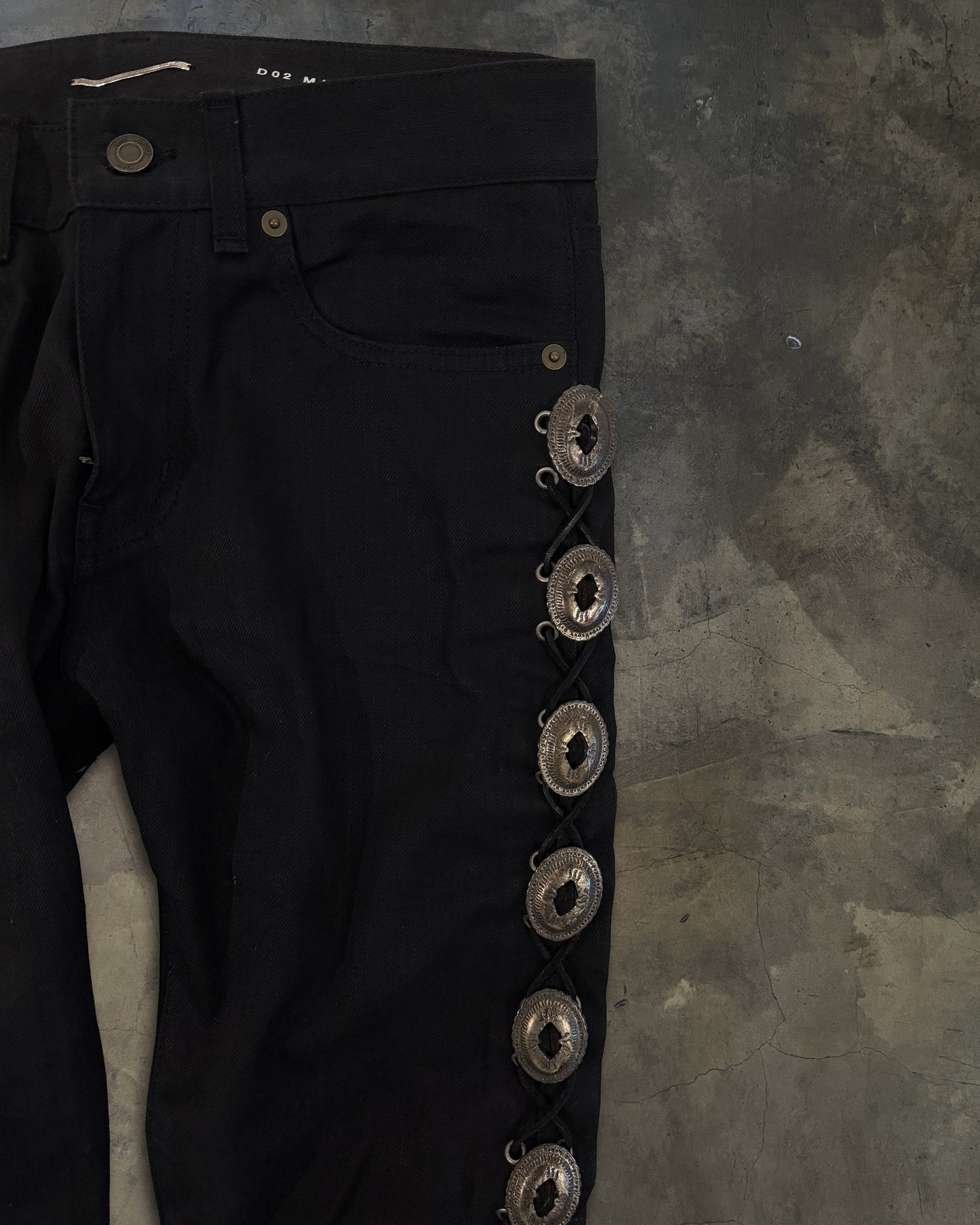 SAINT LAURENT SS2015 CONCHO DO2 JEANS