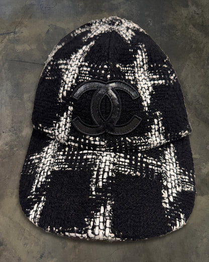 CHANEL B&W TWEED CC LOGO CAP