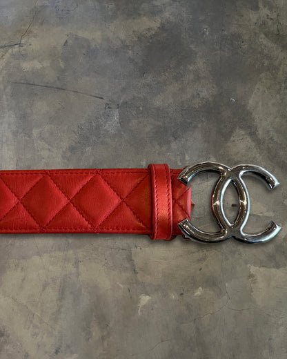 CHANEL PIRU RED QUILTED CC BELT
