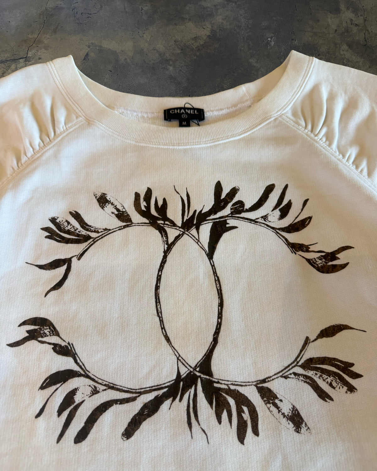 CHANEL AW2005 LAUREL CC TEE