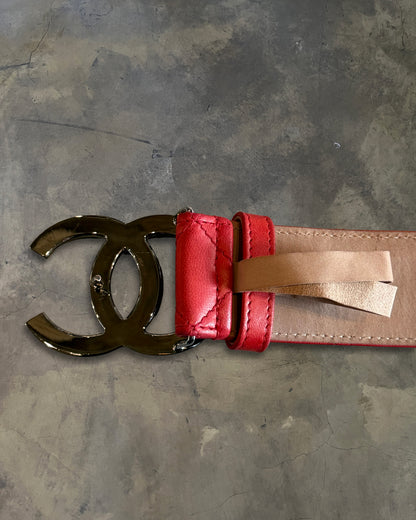 CHANEL PIRU RED QUILTED CC BELT
