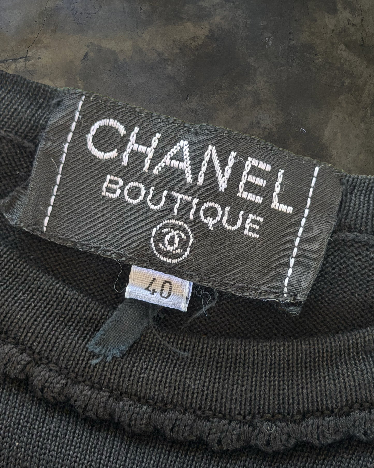 CHANEL SS1994 RUNWAY LOGO EMBROIDERED TEE