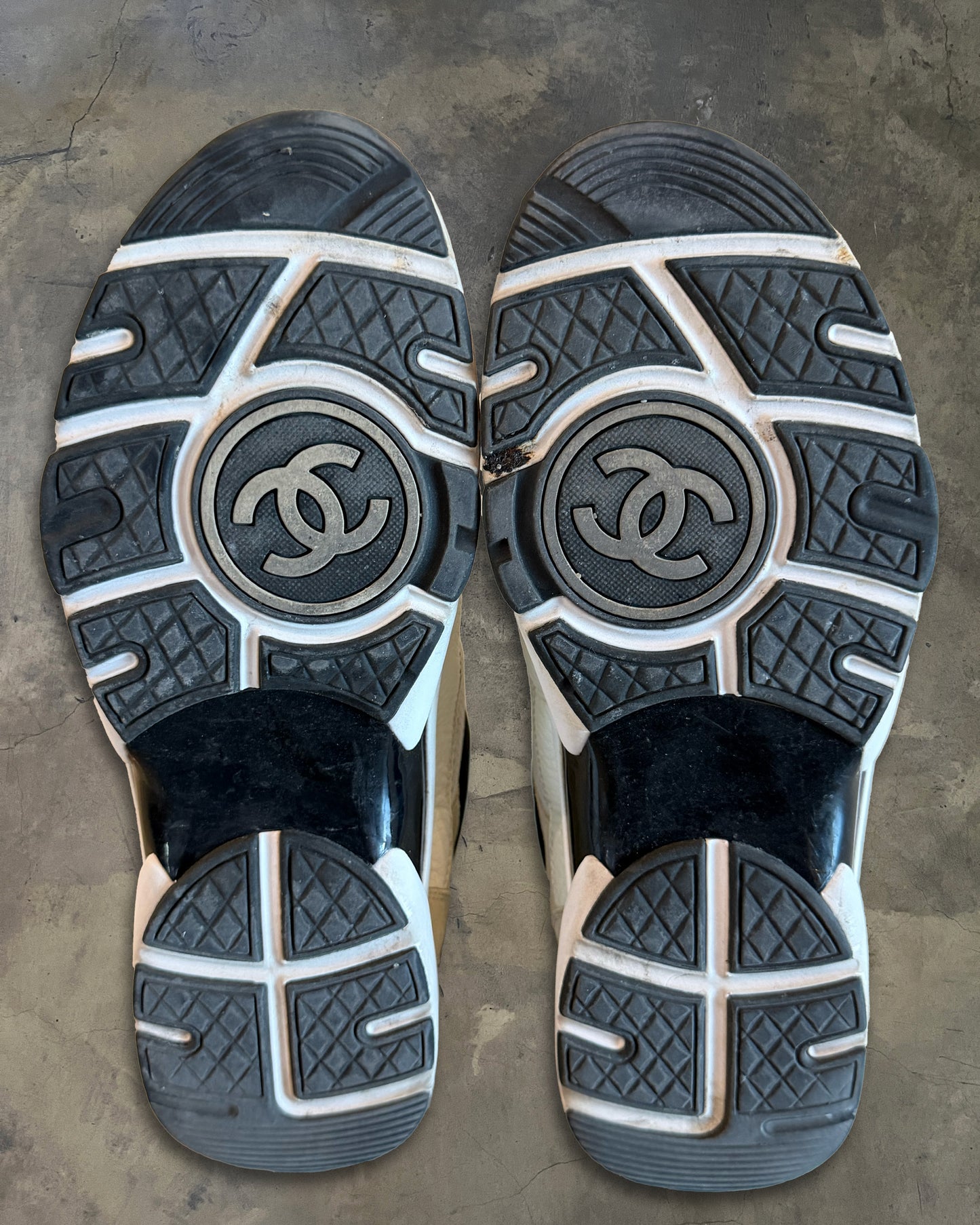 CHANEL MESH SUEDE CALFSKIN CC SNEAKERS