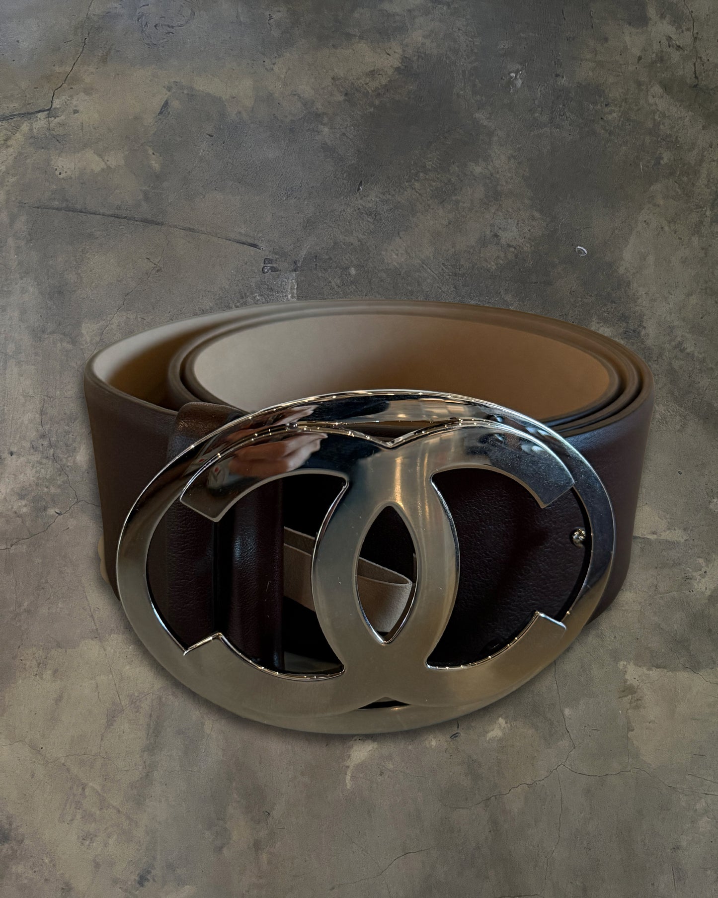 CHANEL BROWN CALFSKIN OVAL CC BELT