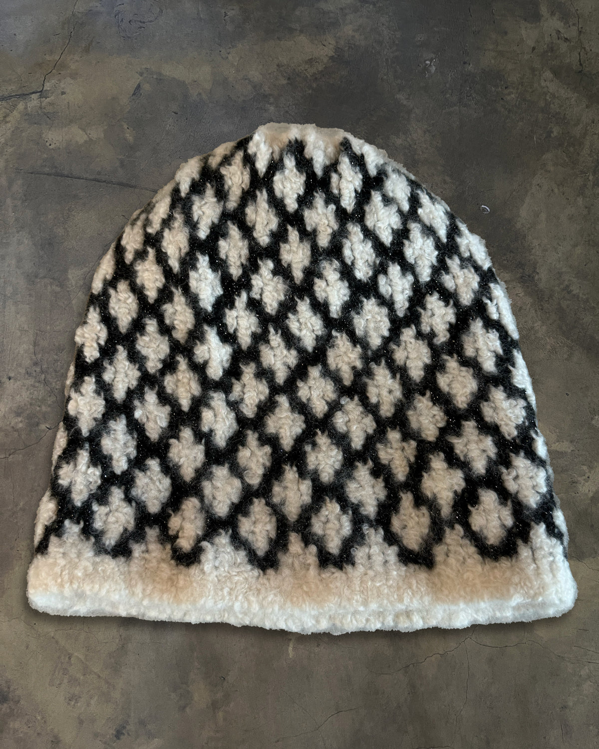 CHANEL FW2017 CASHMERE CC BEANIE