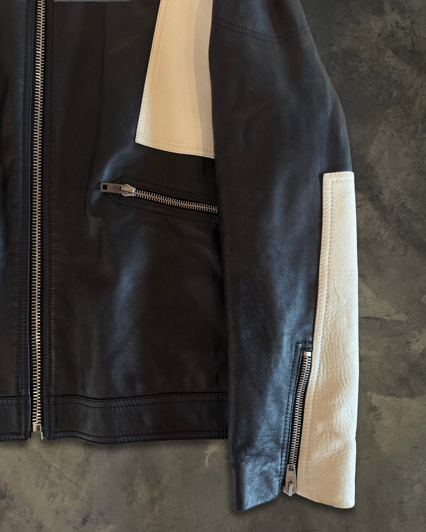 1/1 CELINE SS2022 TWO TONE LEATHER MOTO JACKET