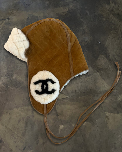 CHANEL 2023 QUILTED SUEDE SHEARLING TRAPPER HAT