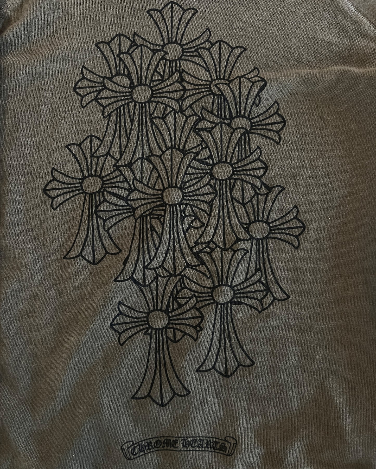 CHROME HEARTS CEMETERY CROSS CREWNECK